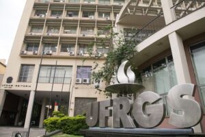 UFRGS anuncia prazo para volta das atividades