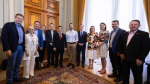 Governador se reúne com representantes da Itália para tratar da celebração dos 150 anos da imigração e de novas parcerias
