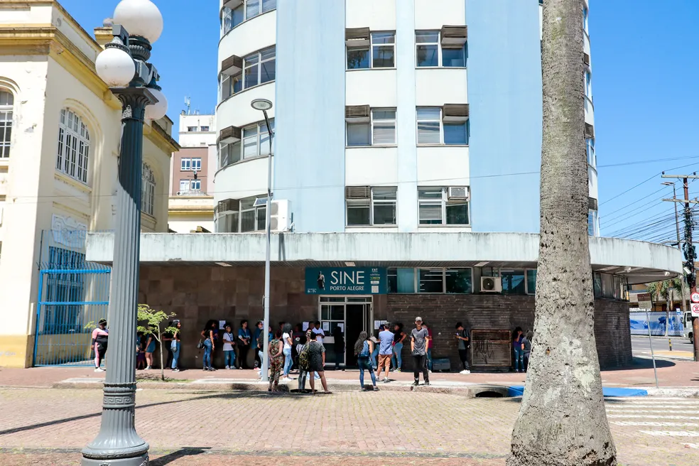 Sine Municipal disponibiliza 2.955 vagas de emprego nesta semana