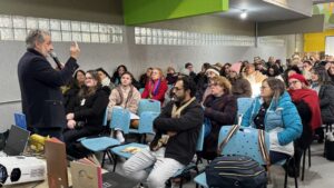Projeto Autor Presente realiza formação sobre literatura para professores da Rede Estadual
