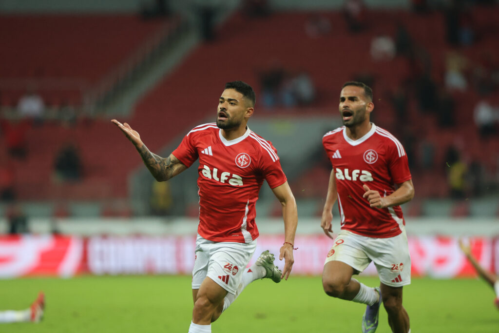 COM BERNABEI, INTER ENFRENTA CEARÁ NO BEIRA-RIO