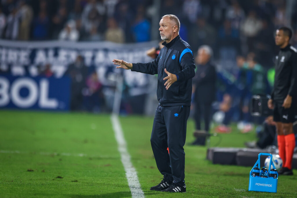 O Grêmio pediu tempo e desperdiçou.