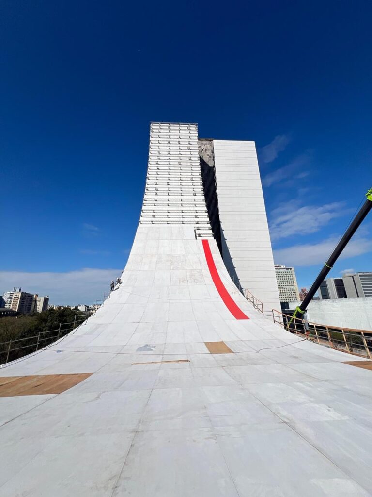 Porto Alegre recebe a maior rampa de skate do mundo em desafio inédito da Red Bull