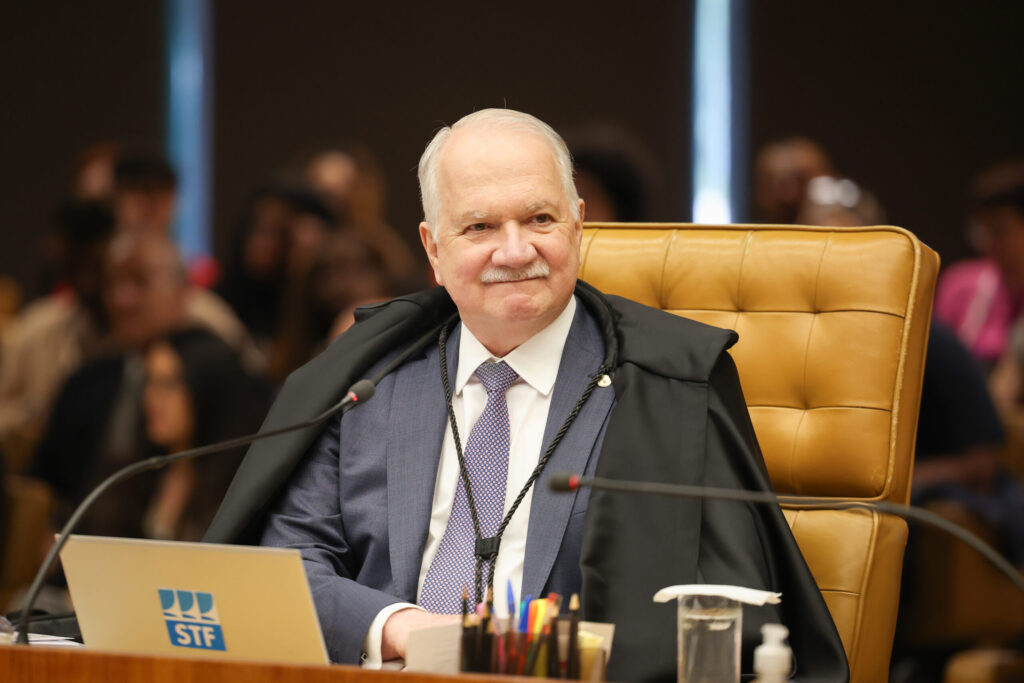 Edson Fachin é eleito presidente do STF; Alexandre de Moraes será vice