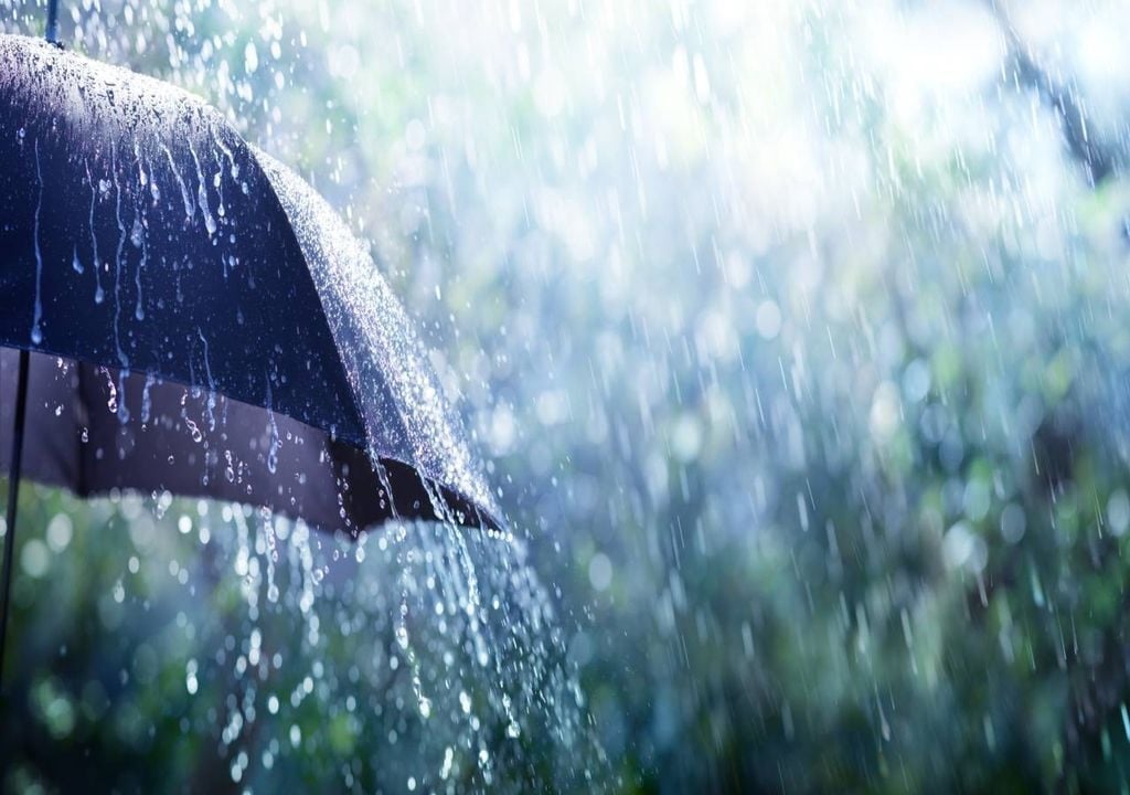 Volta da chuva marca começo da semana no RS; alerta do Inmet indica perigo iminente