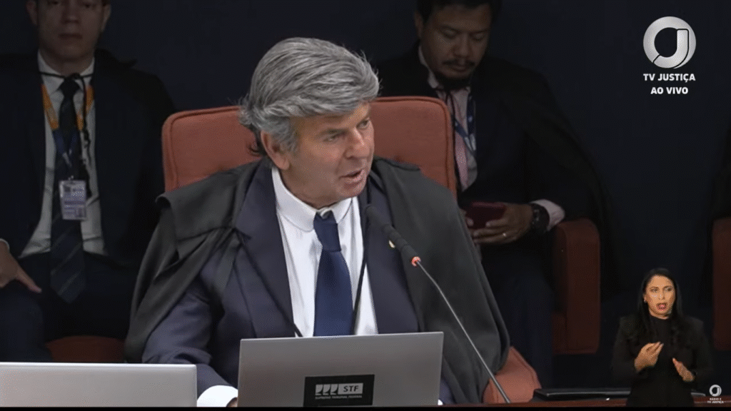 Fux vota por absolvição de Bolsonaro e outros réus em processo da trama golpista