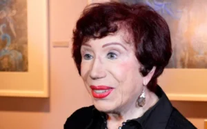 Morre Berta Loran, atriz de humor da TV brasileira, aos 99 anos