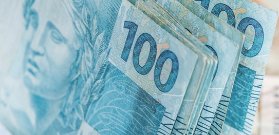Comissão do Congresso amplia previsão do fundo eleitoral para R$ 4,9 bilhões em 2026