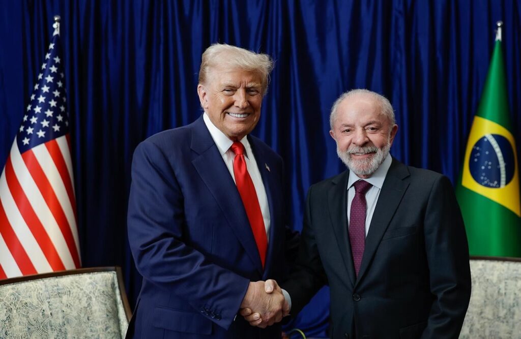 Lula e Trump se encontram na Malásia e iniciam negociação sobre tarifas e sanções