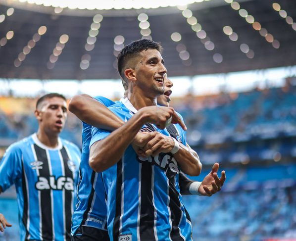 Tchau, Kike Oliveira