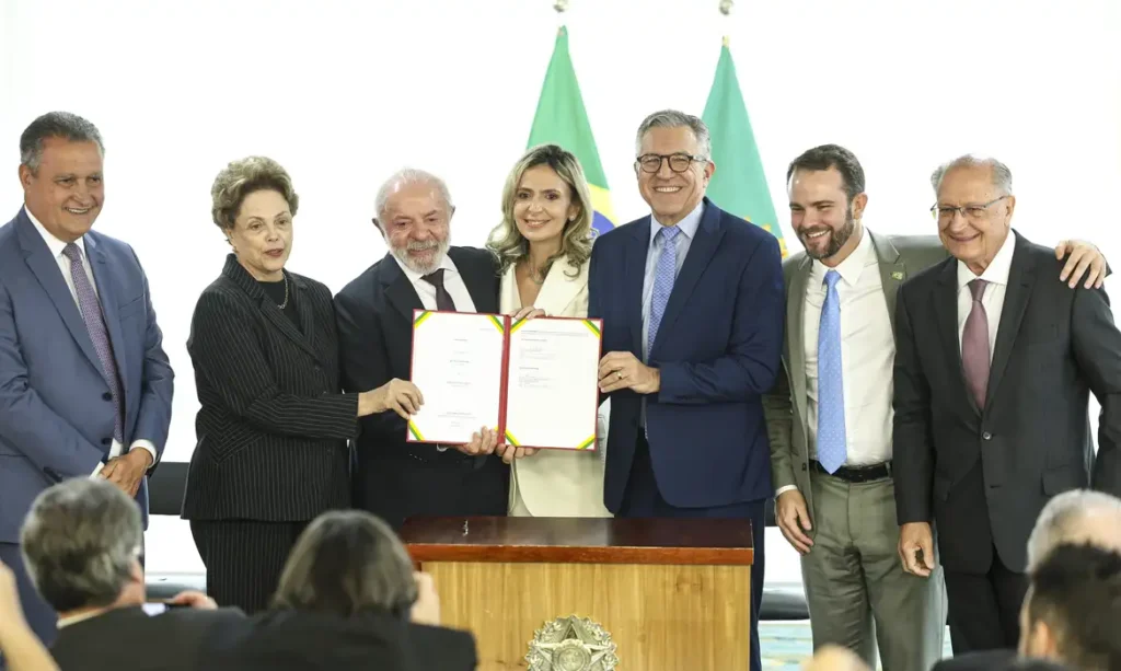 Governo anuncia construção do primeiro hospital inteligente do SUS em São Paulo