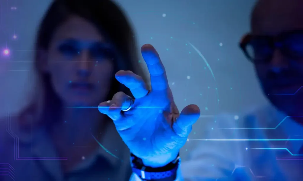 Avanço da IA amplia desinformação e reforça alerta por checagem de fatos