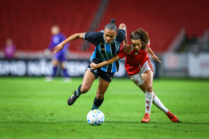 Inter vence Gre-Nal nos pênaltis e avança às oitavas da Copa do Brasil Feminina
