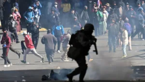 Governo brasileiro recomenda que cidadãos evitem viagens à Bolívia em meio à crise política e social