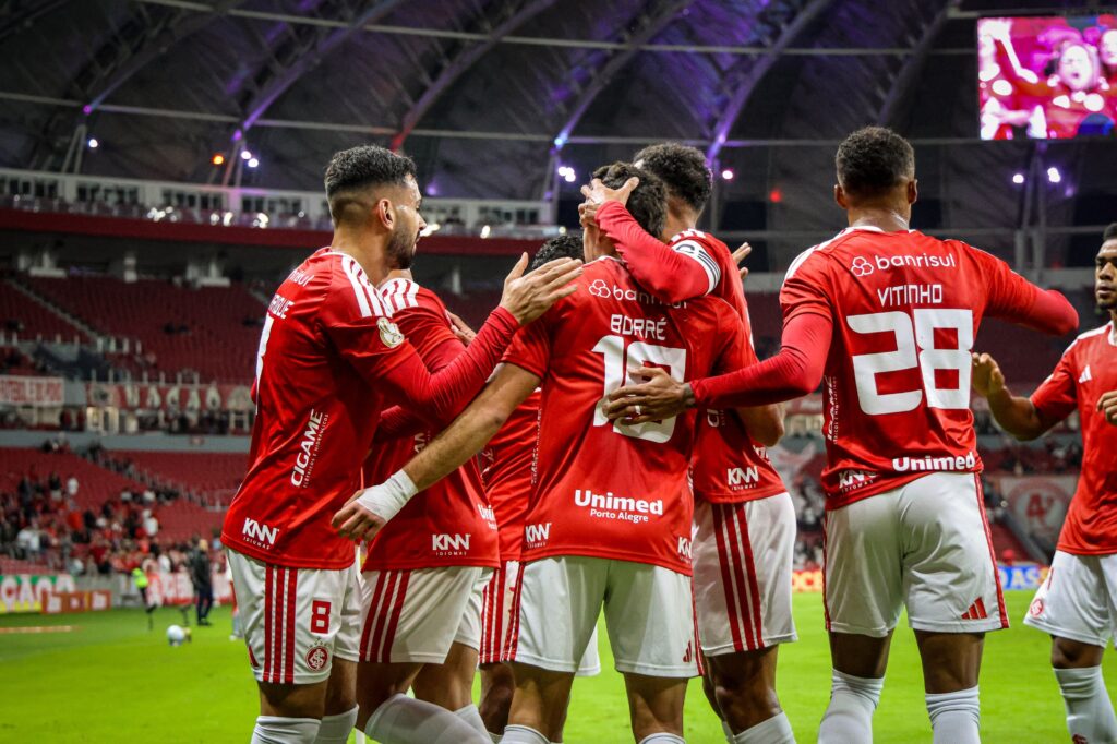 Inter avança às oitavas da Copa do Brasil e amplia invencibilidade