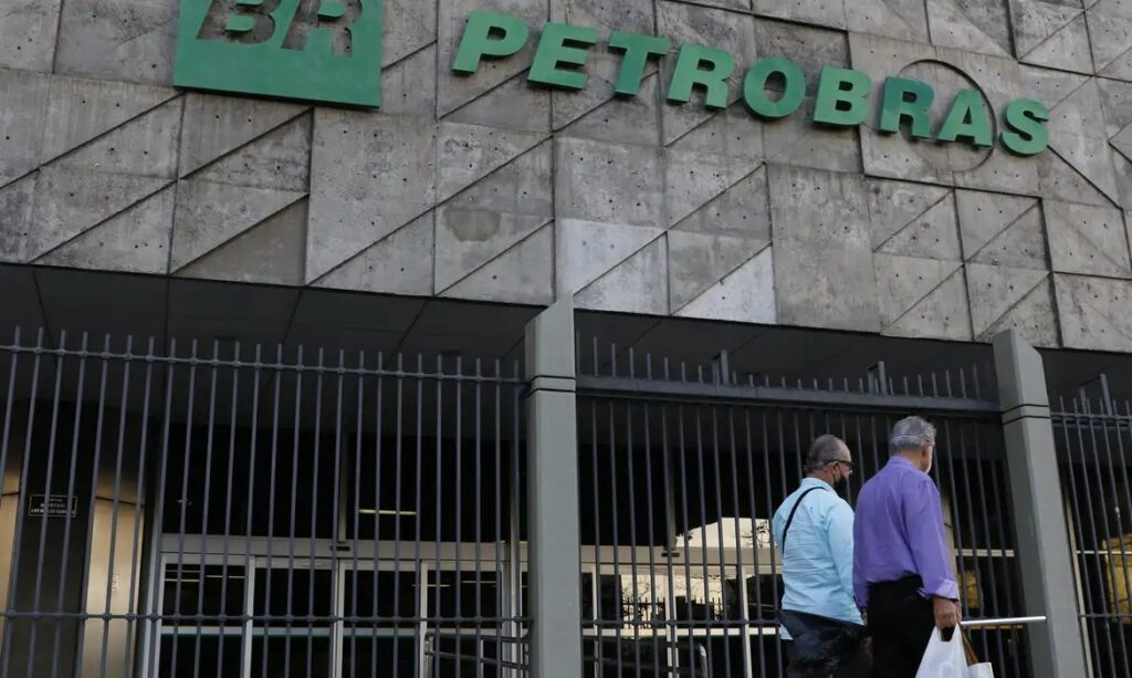 Petrobras atinge produção recorde e supera 3,2 milhões de barris por dia no início de 2026