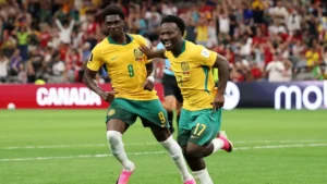 Austrália surpreende a Turquia, vence na estreia e entra na briga pela liderança do Grupo D