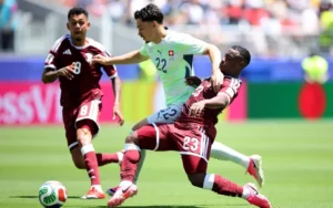 Catar arranca empate heroico contra a Suíça e soma primeiro ponto de sua história em Mundiais