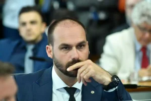 EUA criticam decisão do STF e chamam condenação de Eduardo Bolsonaro de “perseguição jurídica”