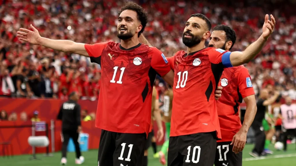 Egito vence Nova Zelândia de virada com gols de “Zico” e Trezeguet e lidera grupo na Copa
