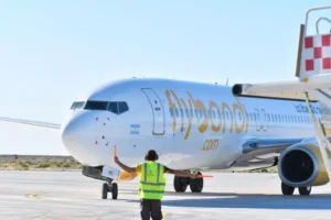 Anac restringe venda de passagens da Flybondi após sequência de cancelamentos de voos no Brasil