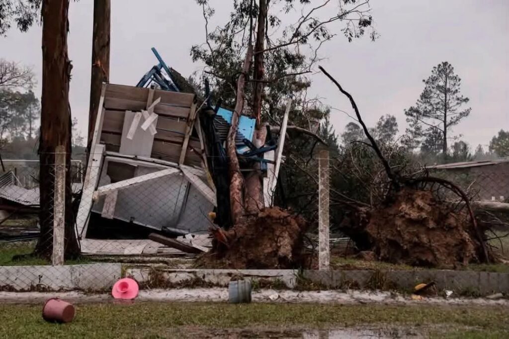 Temporal deixa 720 desalojados em Eldorado do Sul e município decreta situação de emergência