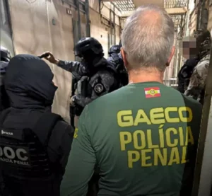 Megaoperação contra o PCC cumpre 320 mandados em seis Estados e tem ações no Rio Grande do Sul