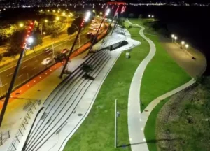 Prefeitura suspende uso das quadras da Orla do Guaíba por risco de elevação do nível da água
