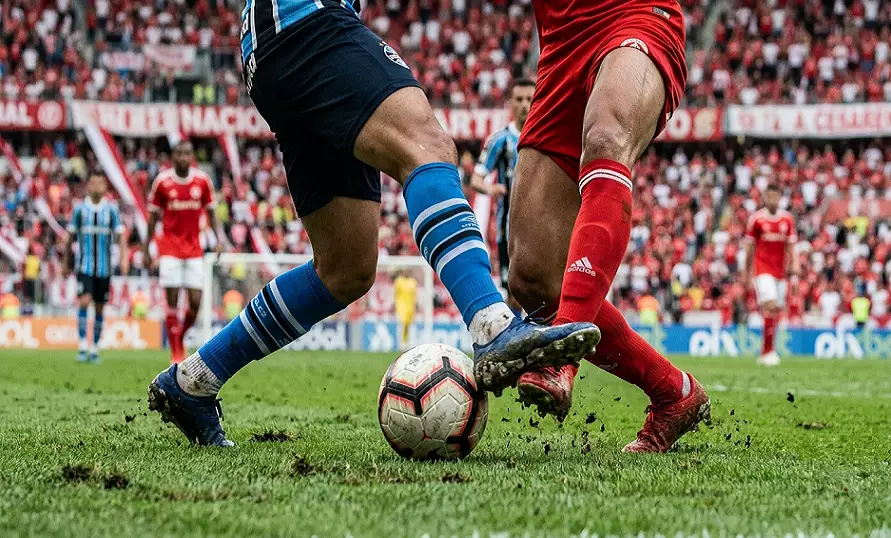 Após 34 anos, Grêmio e Inter voltam a se enfrentar em mata-mata da Copa do Brasil