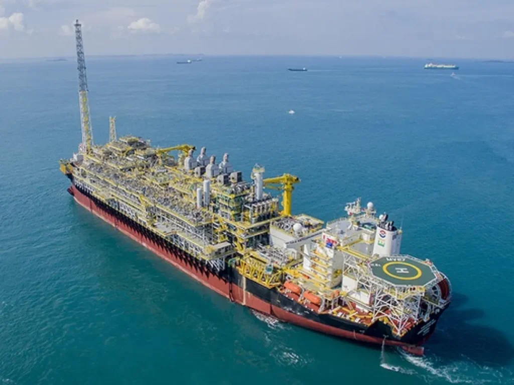 Petrobras faz nova descoberta de petróleo na costa do Amapá